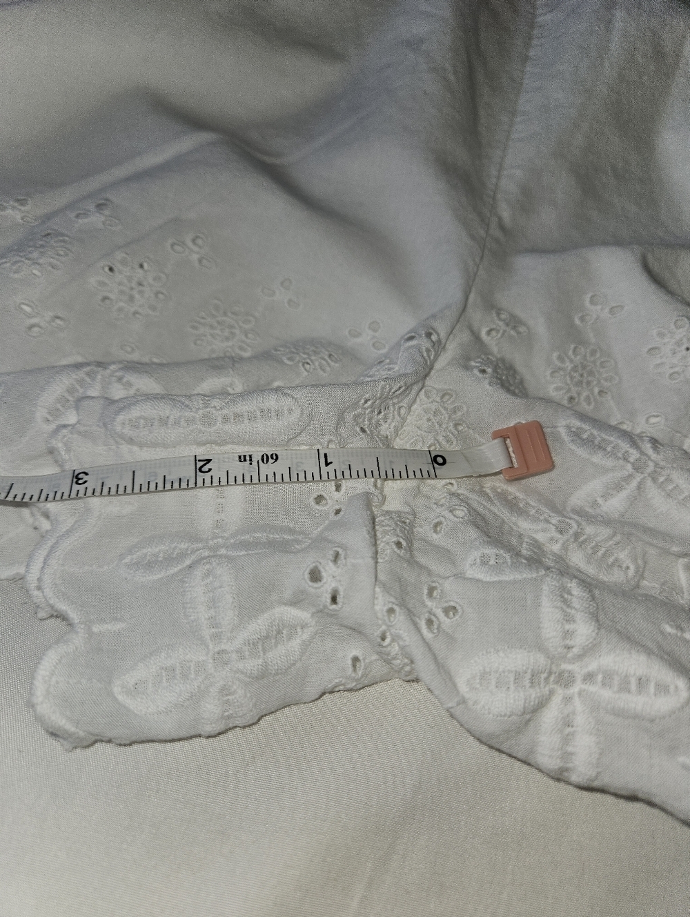 Calypso St. Barth White Eyelet Scalloped Hem Shorts - 100% Cotton - Size L - Picture 3 of 8